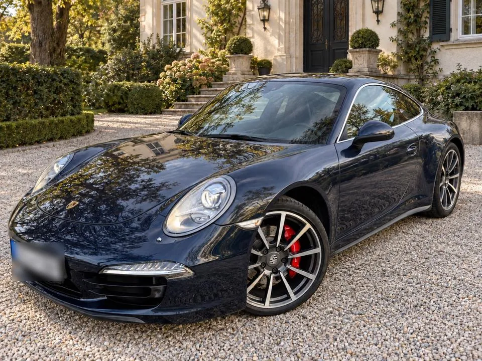 Porsche Carrera 4S
