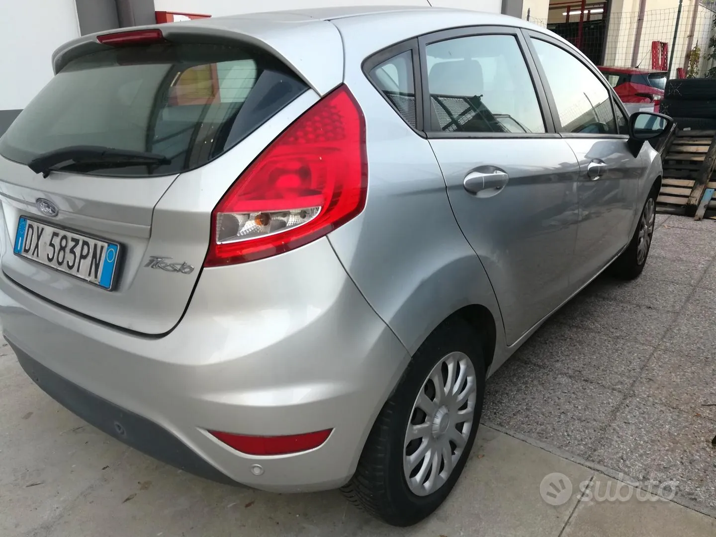 Ford Fiesta 2009 photo 4