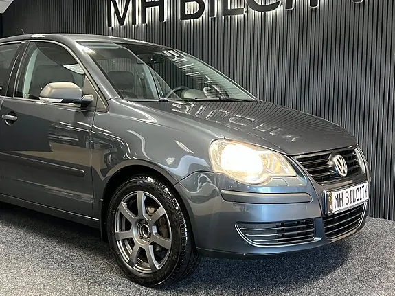 Volkswagen Polo 2006 photo 2