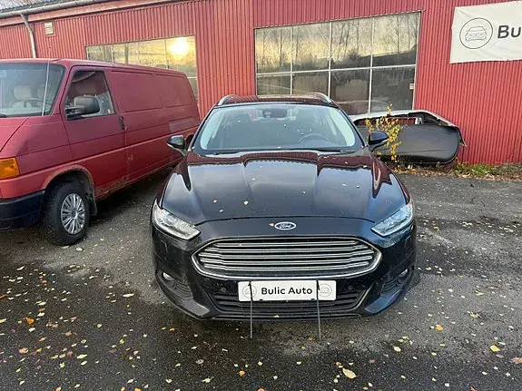 Ford Mondeo 2015 photo 2