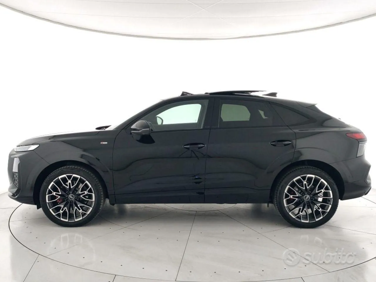 Audi Q3 2026 photo 2