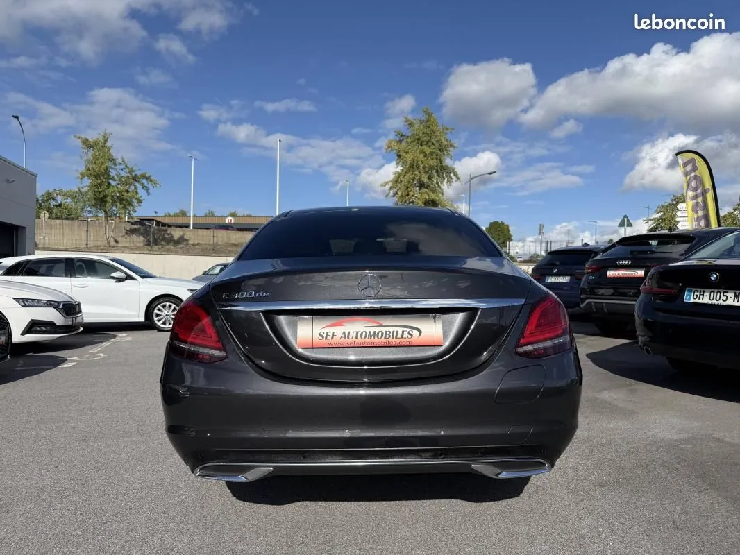 Mercedes-Benz C-Class 2022 photo 5