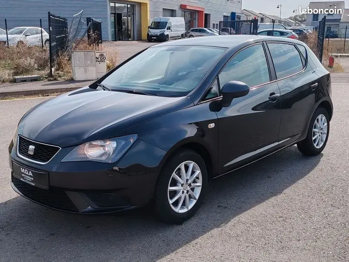 Seat Ibiza 2013 photo 2