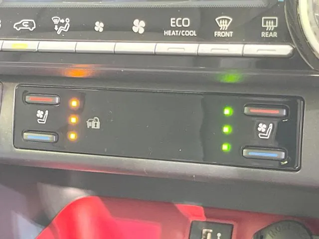 Toyota Rav4 2023 photo 5