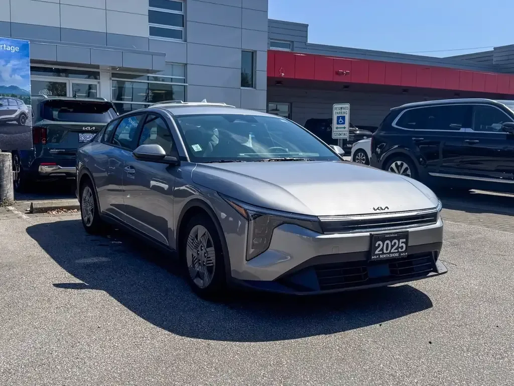 Kia K4 2025 photo 3