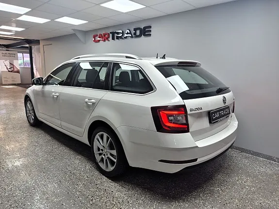 Skoda Octavia 2019 photo 4