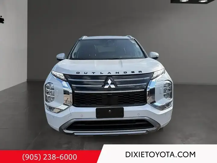 Mitsubishi Outlander 2025 photo 2