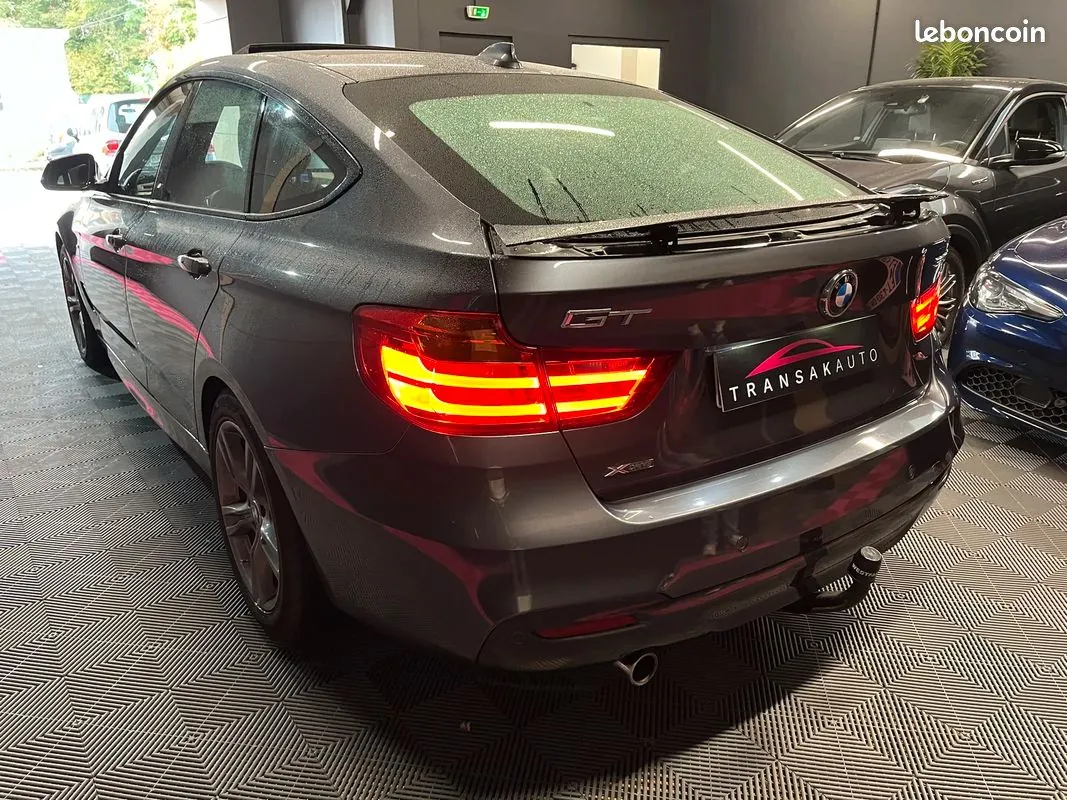 BMW Série 3 2015 photo 4
