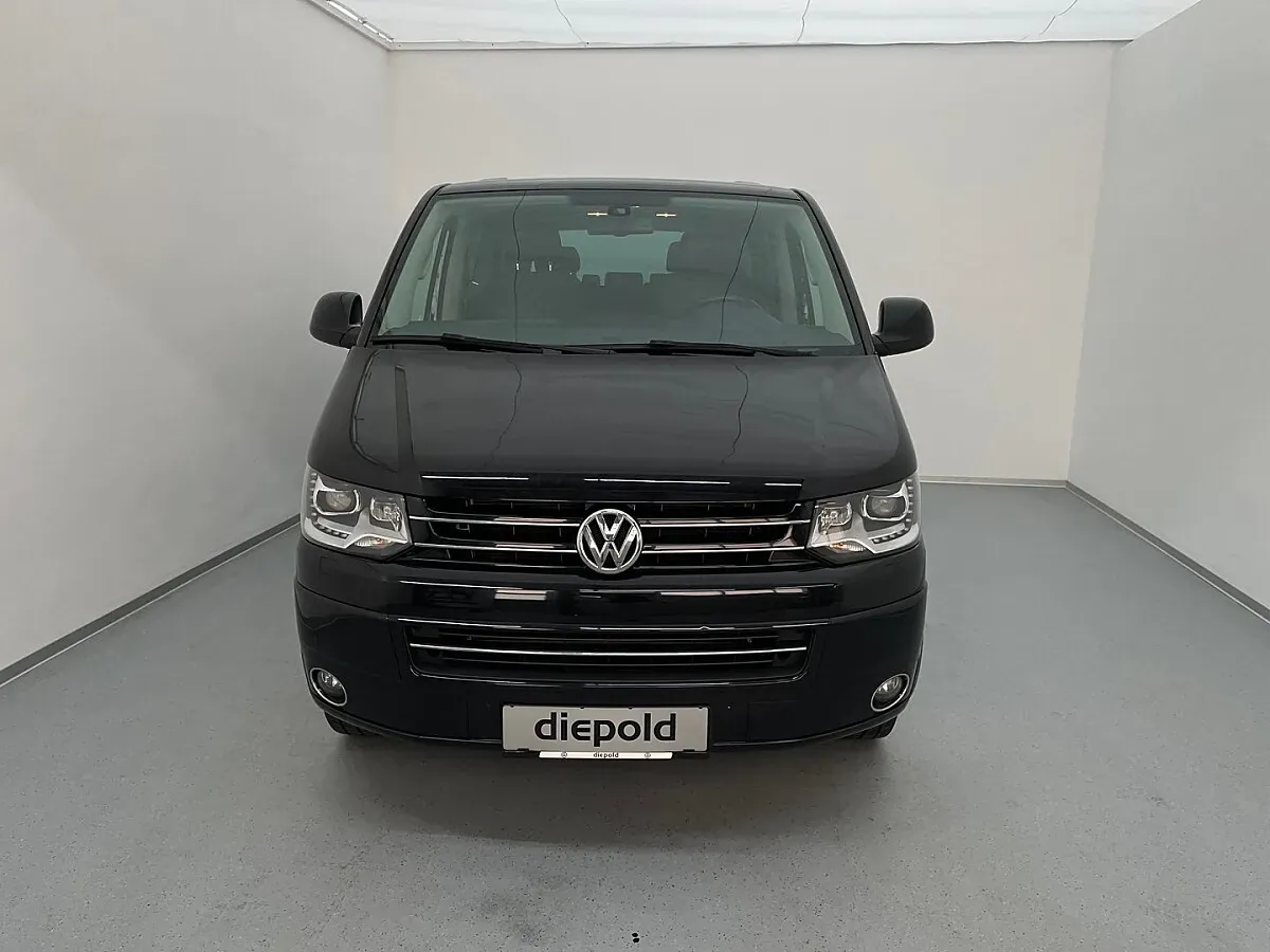 Volkswagen Multivan 2013 photo 2