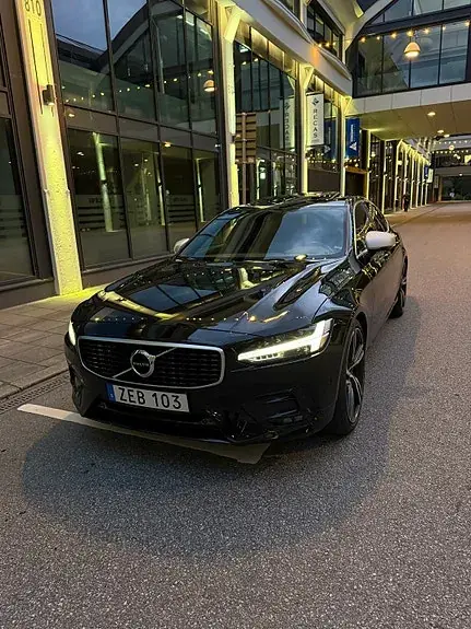 Volvo S90