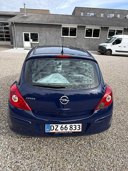 Opel Corsa 2011 photo 5
