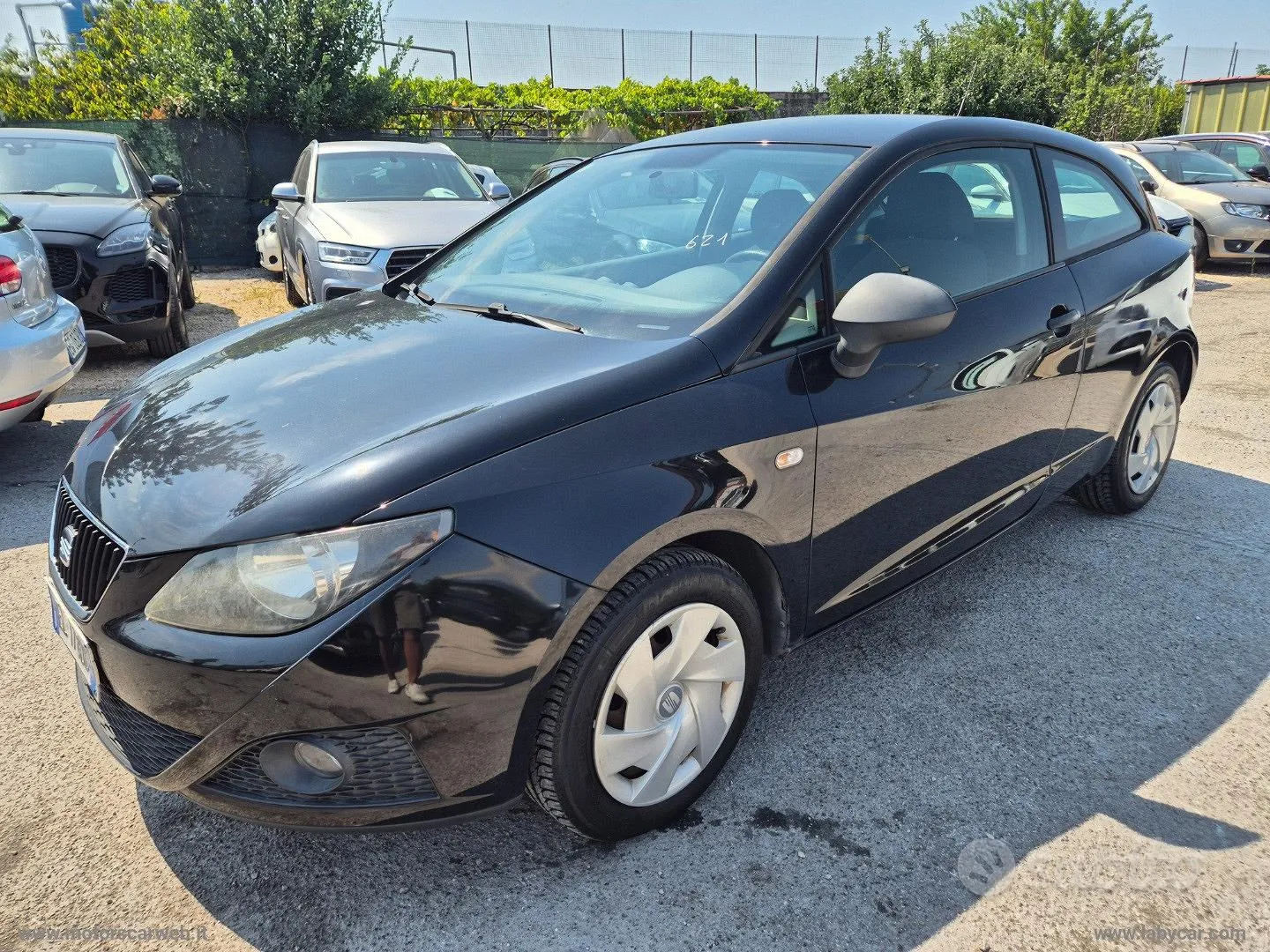Seat Ibiza 2012 photo 3
