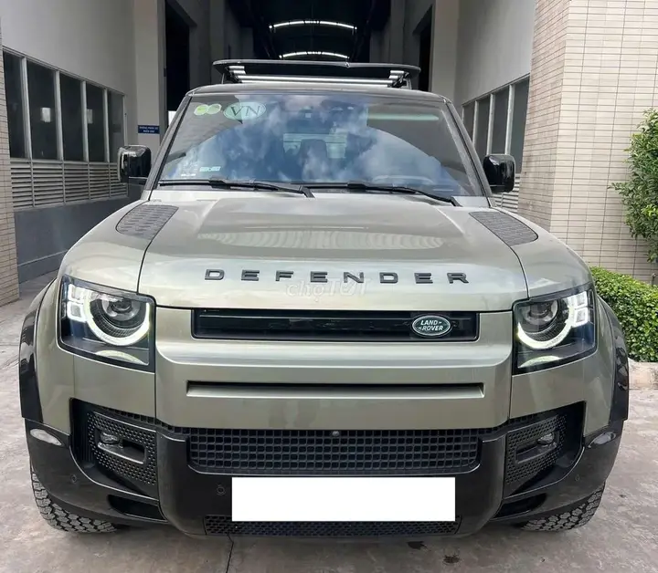 Land Rover Defender