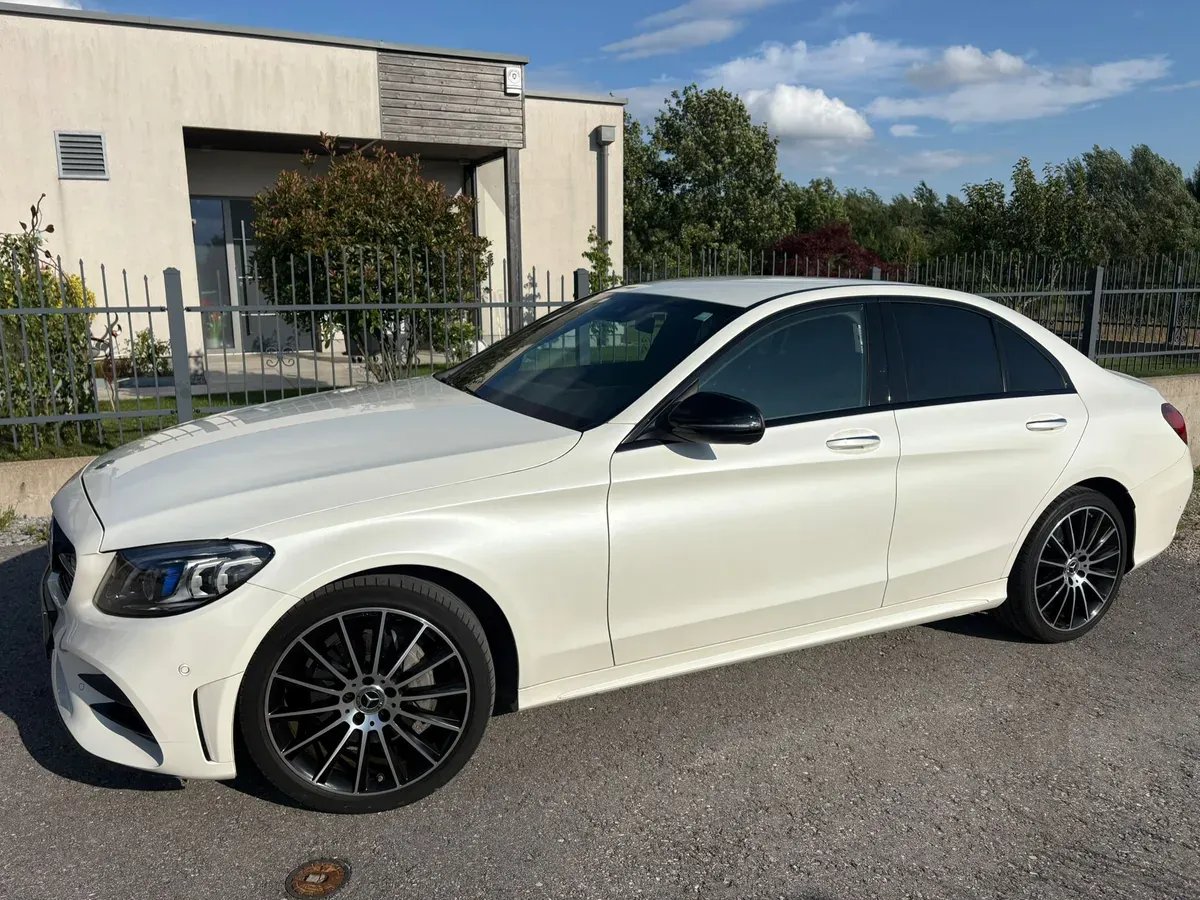 Mercedes-Benz C-Class 2020 photo 2