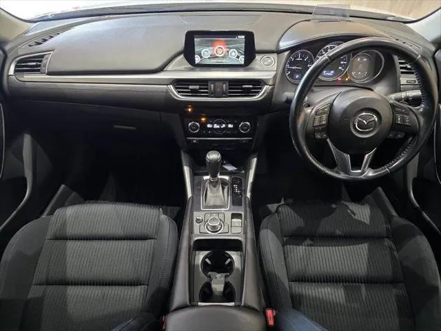 Mazda Atenza Sedan 2016 photo 3