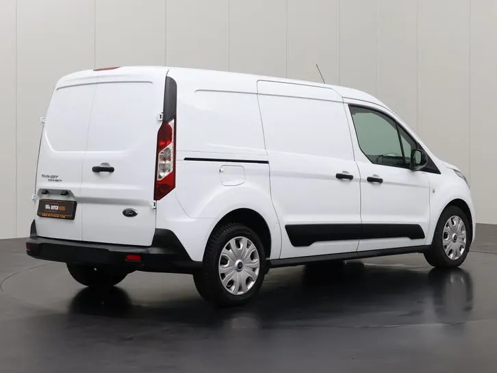 Ford Transit Connect 2024 photo 2