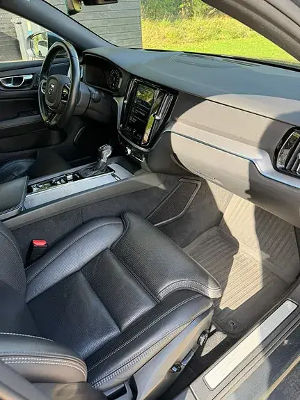 Volvo V60 2019 photo 4