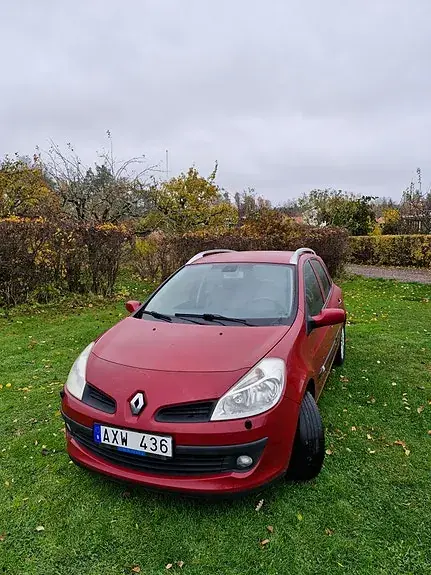 Renault Clio 2009 photo 2