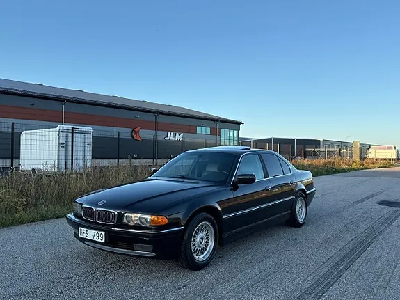 BMW 740I
