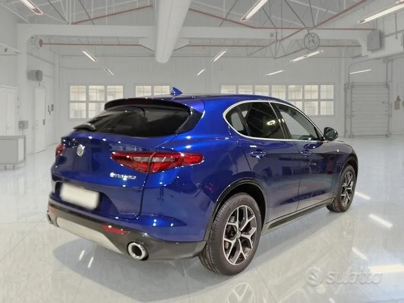 Alfa Romeo Stelvio 2021 photo 4