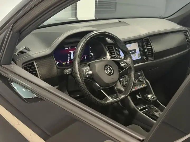 Skoda Kodiaq 2023 photo 3