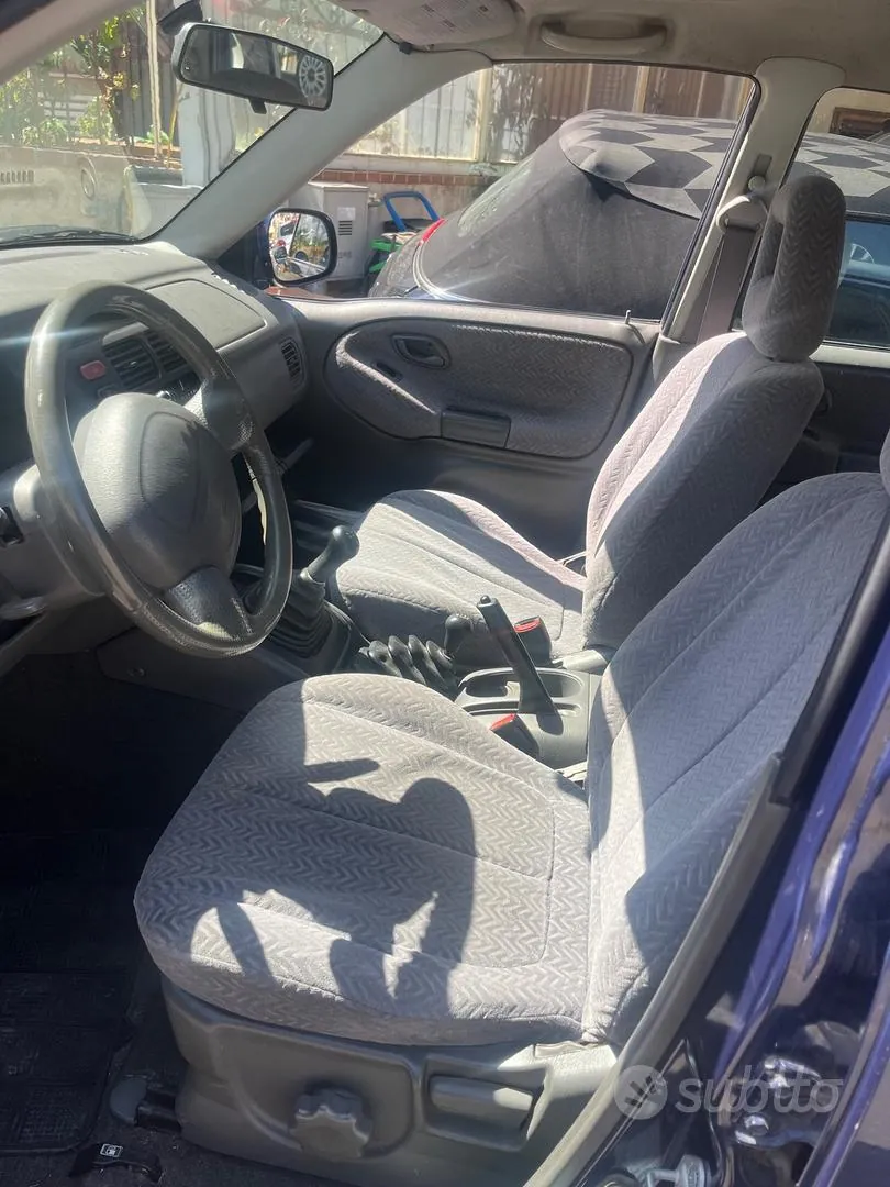 Suzuki Grand Vitara 2003 photo 5