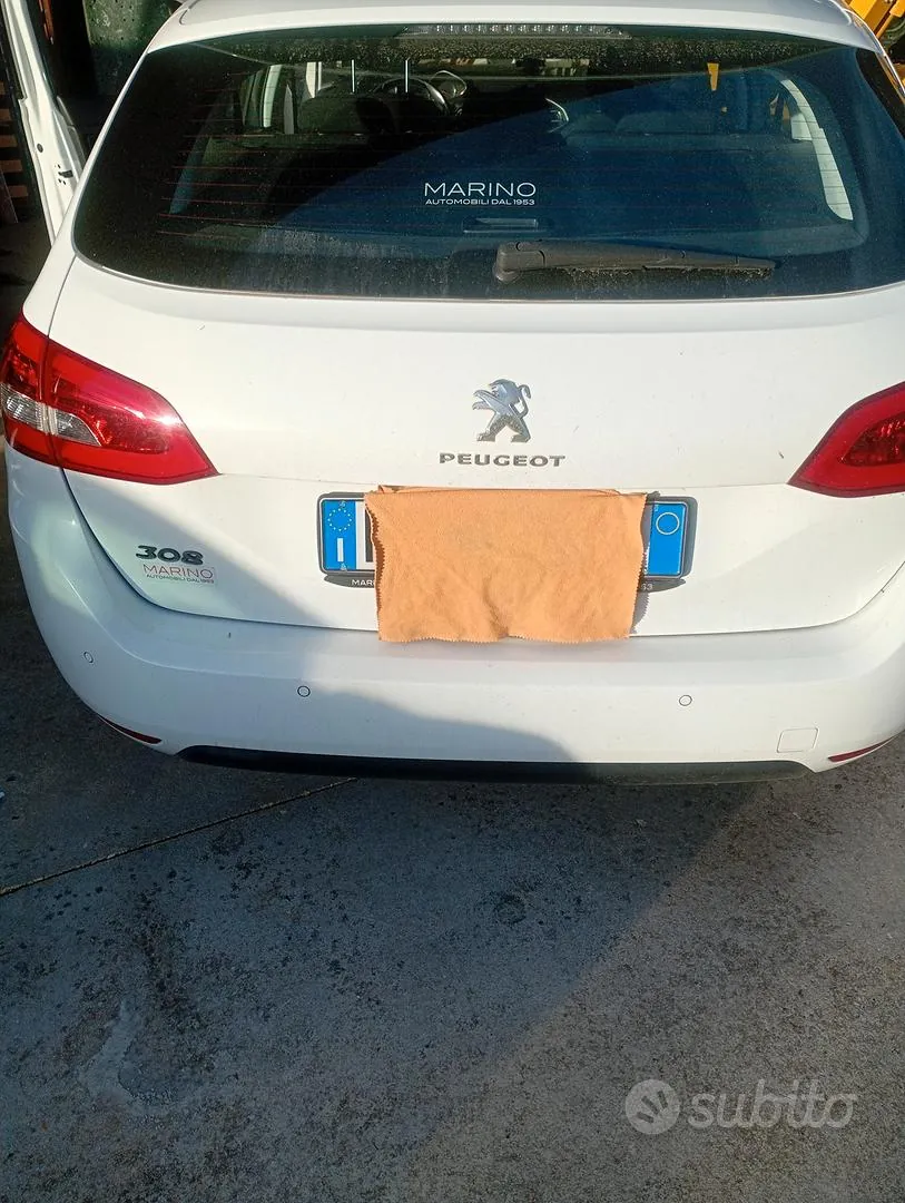 Peugeot 308 2019 photo 2