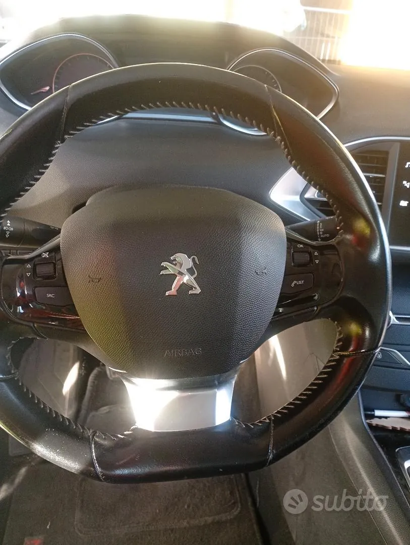 Peugeot 308 2019 photo 5