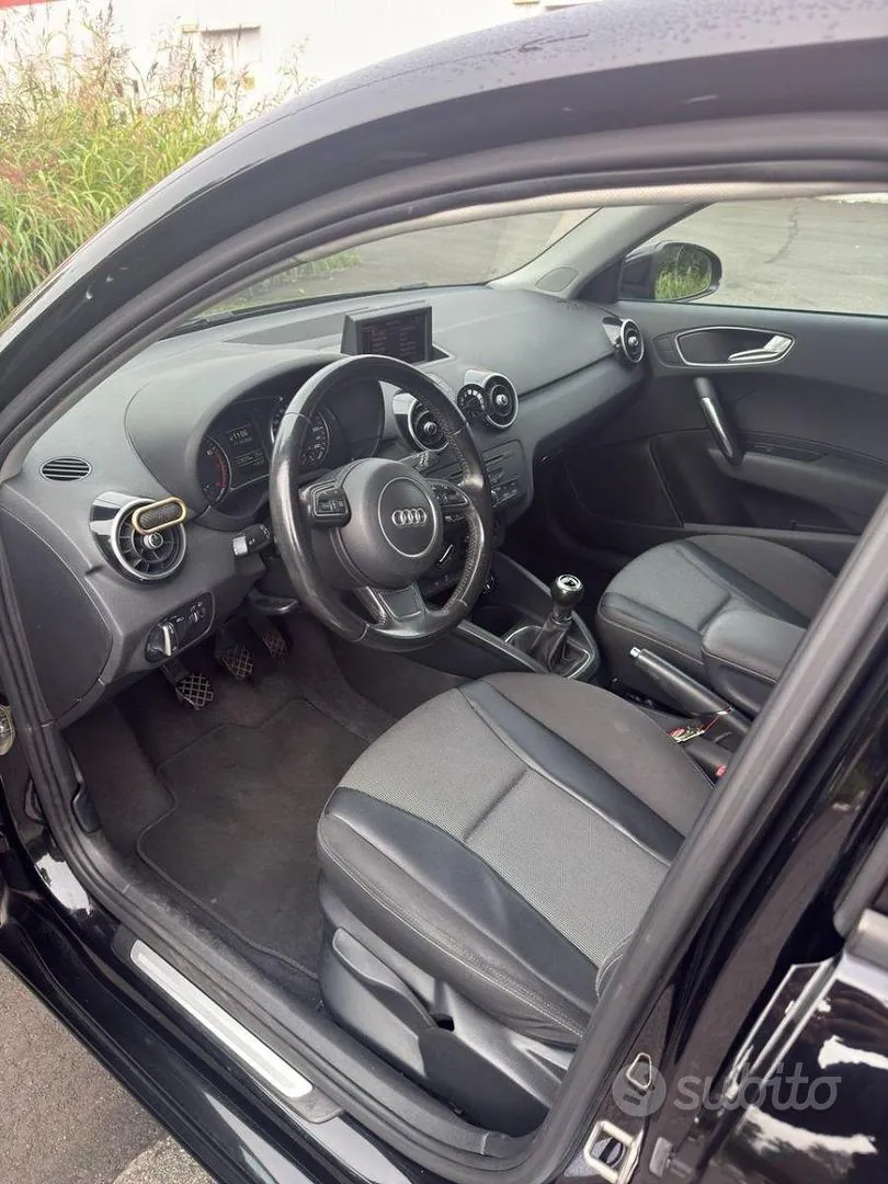 Audi A1 2012 photo 5