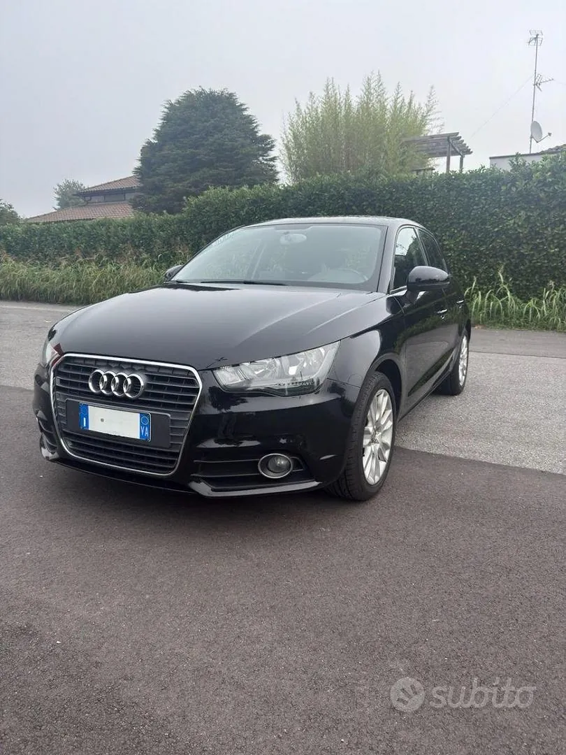 Audi A1 2012 photo 2