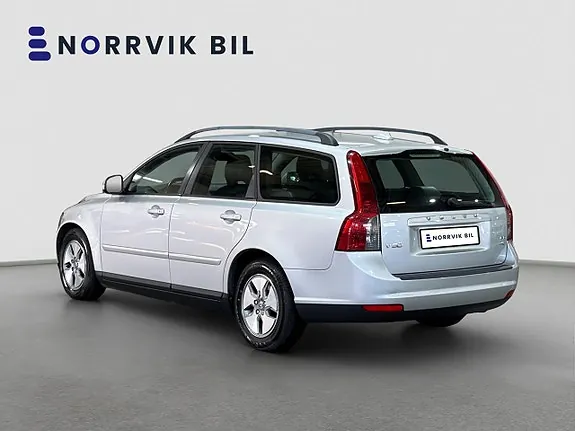 Volvo V50 2010 photo 5