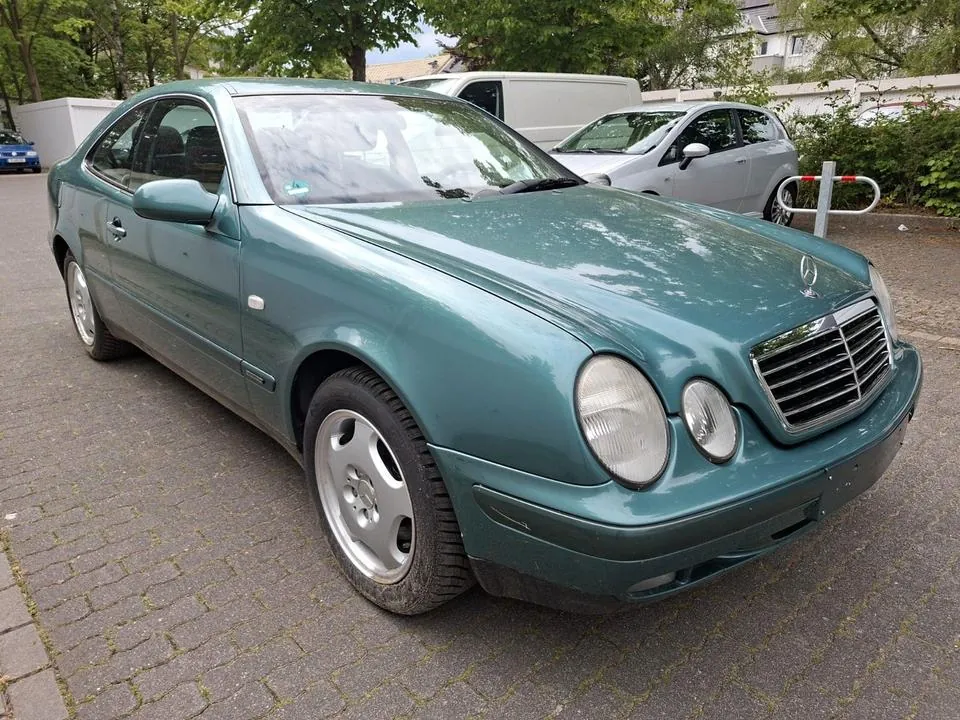 Mercedes-Benz Clk 230