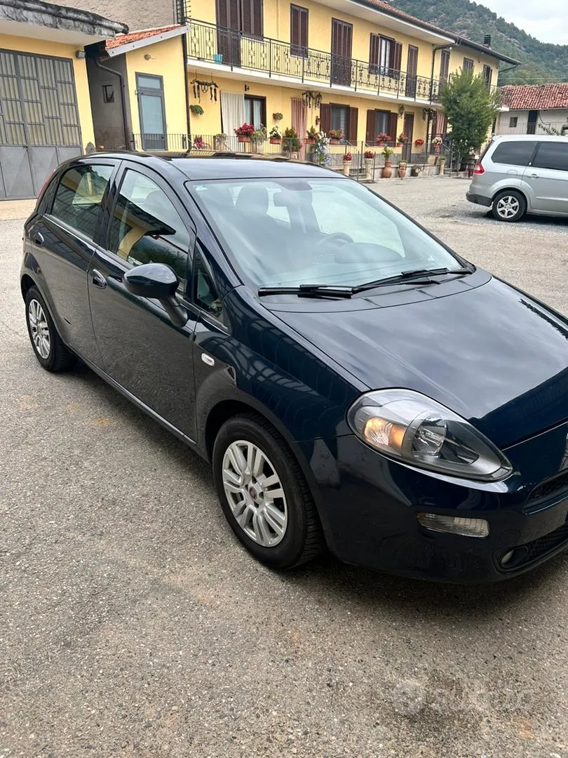 Fiat Punto 2017 photo 2