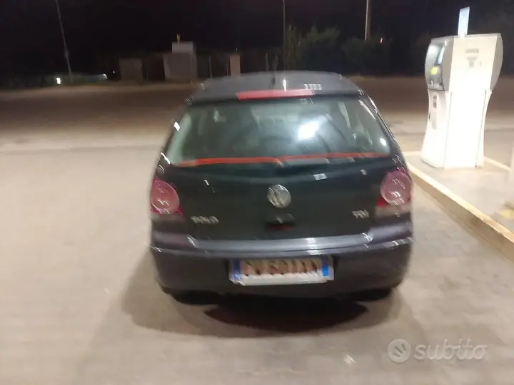 Volkswagen Polo 2005 photo 3