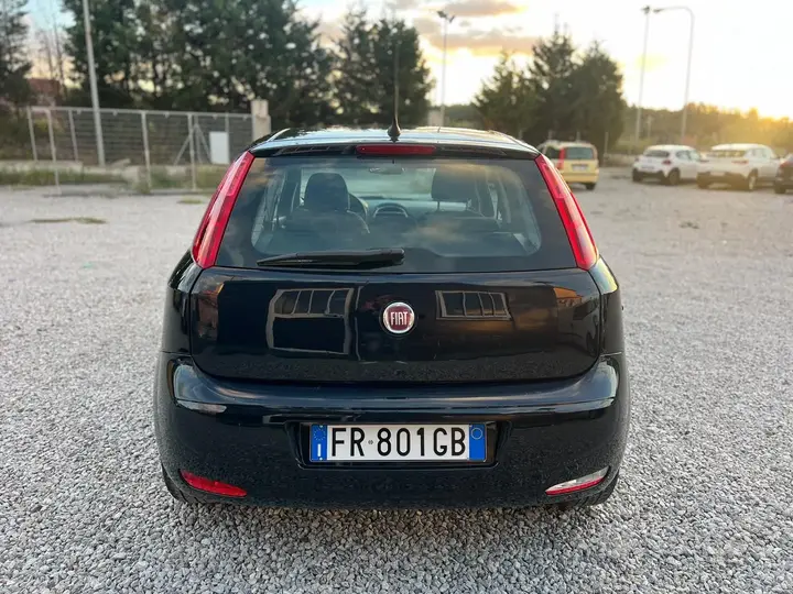Fiat Punto 2018 photo 5