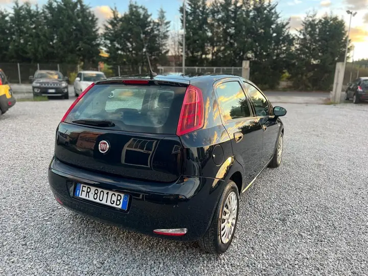 Fiat Punto 2018 photo 3