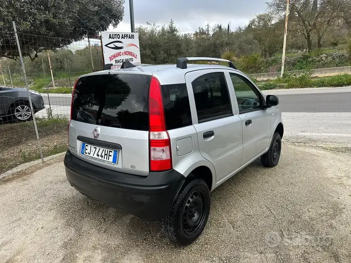 Fiat Panda 2011 photo 4
