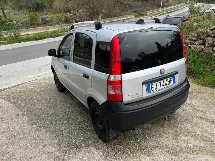 Fiat Panda 2011 photo 3