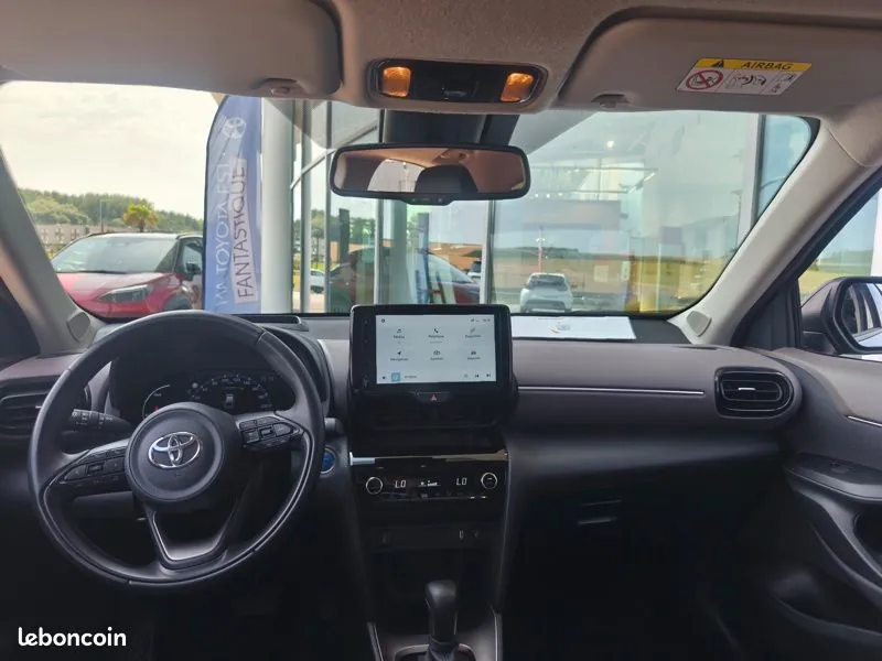 Toyota Yaris Cross 2023 photo 4