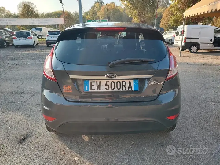 Ford Fiesta 2014 photo 5