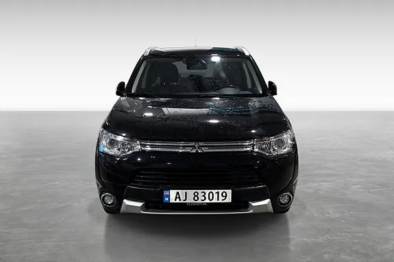 Mitsubishi Outlander 2015 photo 2