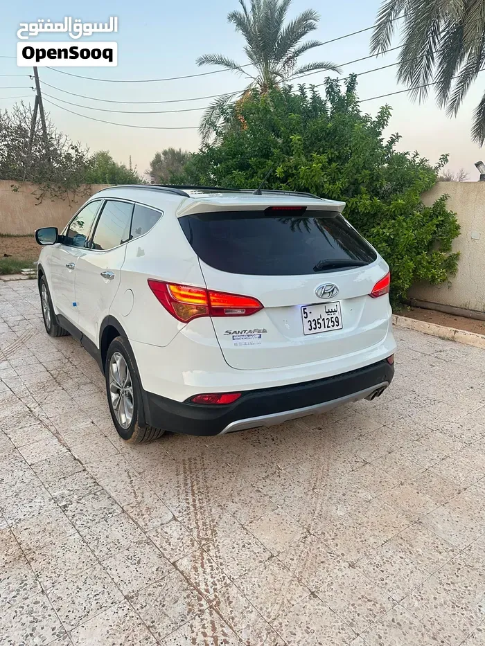 Hyundai Santa Fe 2015 photo 3