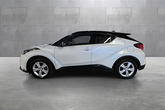Toyota C-Hr 2023 photo 2