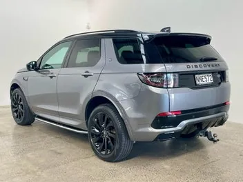 Land Rover Discovery Sport 2021 photo 3