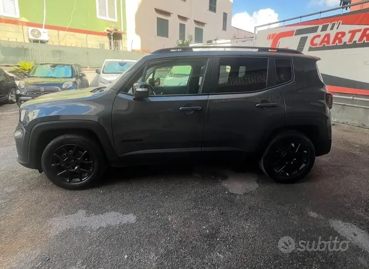 Jeep Renegade 2023 photo 3