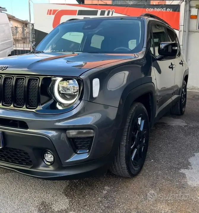 Jeep Renegade 2023 photo 2
