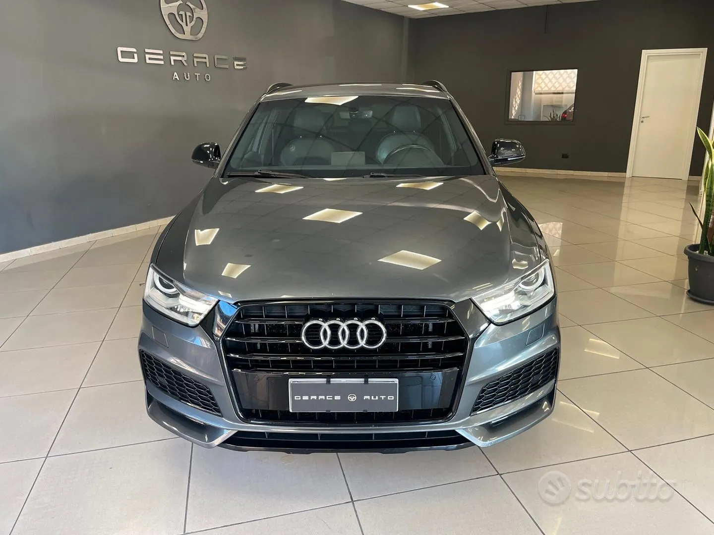 Audi Q3 2017 photo 2