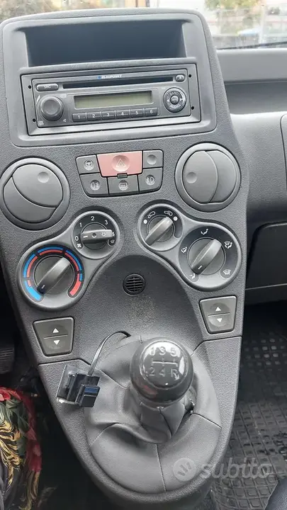 Fiat Panda 2009 photo 2