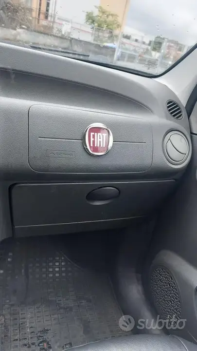 Fiat Panda 2009 photo 3