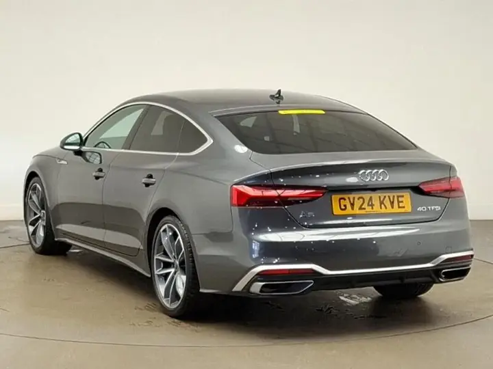 Audi A5 2024 photo 2
